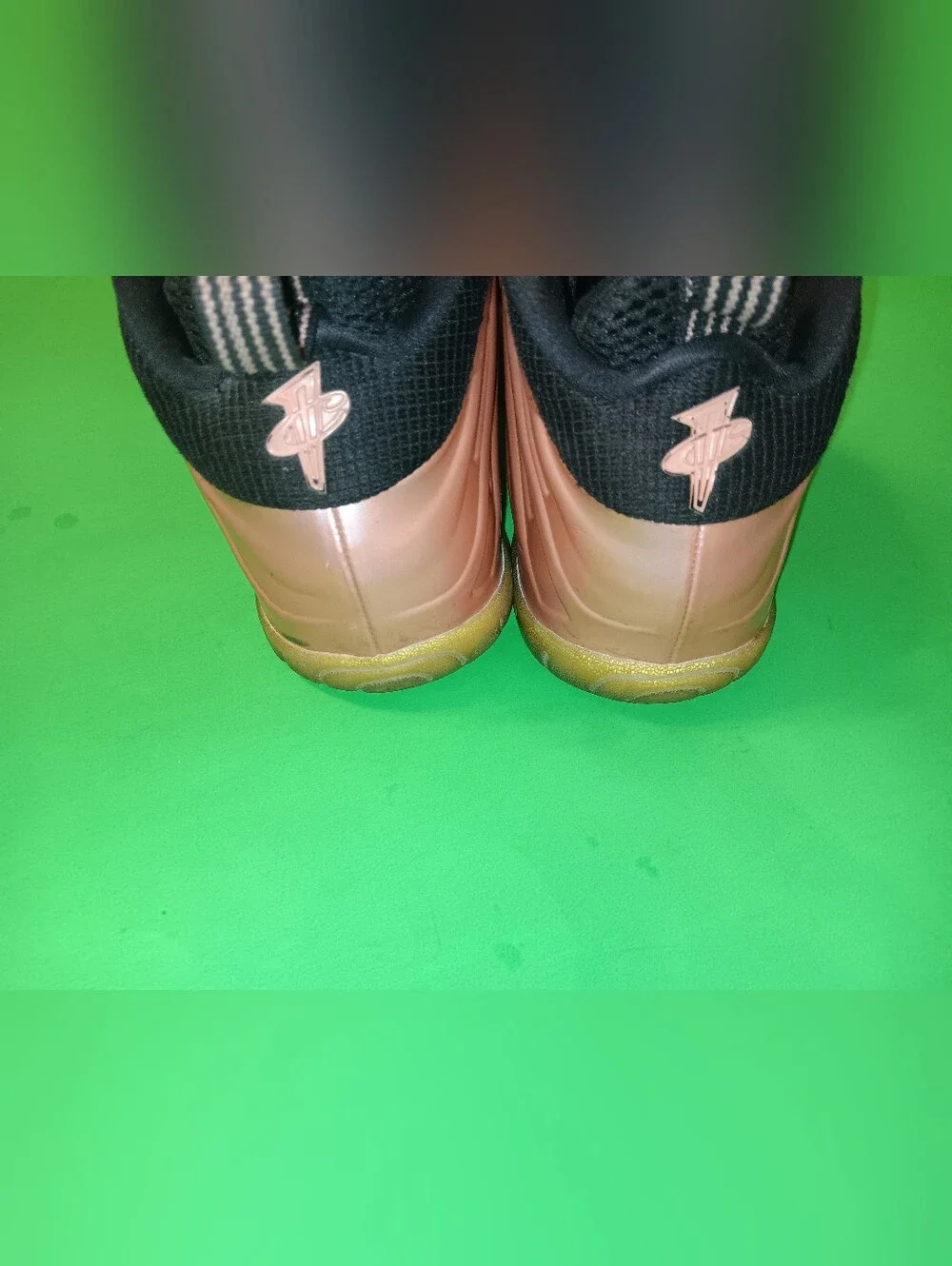 Nike Air Foamposite One Rust Pink/Black (644791-601) Youth Sz 7/Women's Sz 8.5